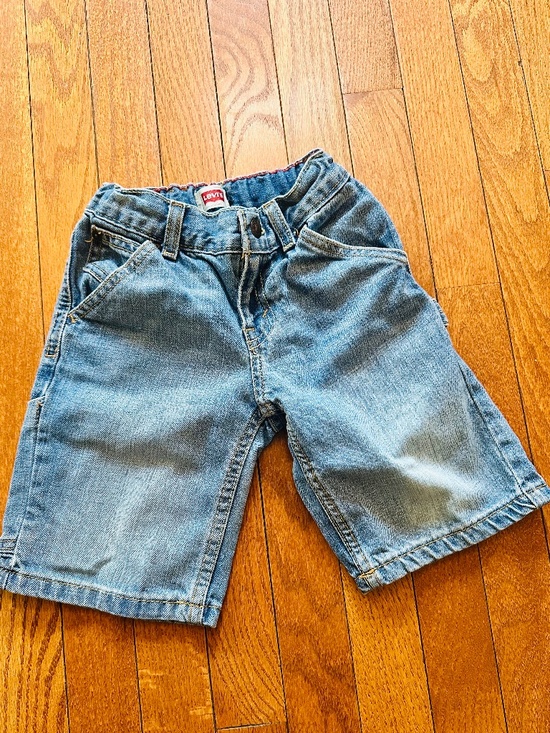 Levi's Other - Levi's Boys Denim Cargo Shorts Size 5